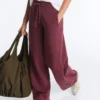 Hose mit geradem Bein aus Baumwollmischung Hose mit geradem Bein aus Baumwollmischung