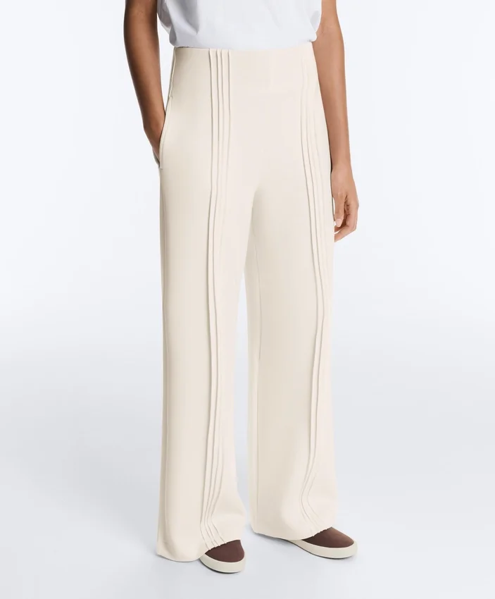 Hose mit geradem Bein aus Soft Touch-Modal und Paspelierung Hose mit geradem Bein aus Soft Touch-Modal und Paspelierung