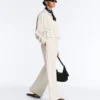 Hose mit geradem Bein aus Soft Touch-Modal und Paspelierung Hose mit geradem Bein aus Soft Touch-Modal und Paspelierung