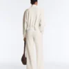 Hose mit geradem Bein aus Soft Touch-Modal und Paspelierung Hose mit geradem Bein aus Soft Touch-Modal und Paspelierung