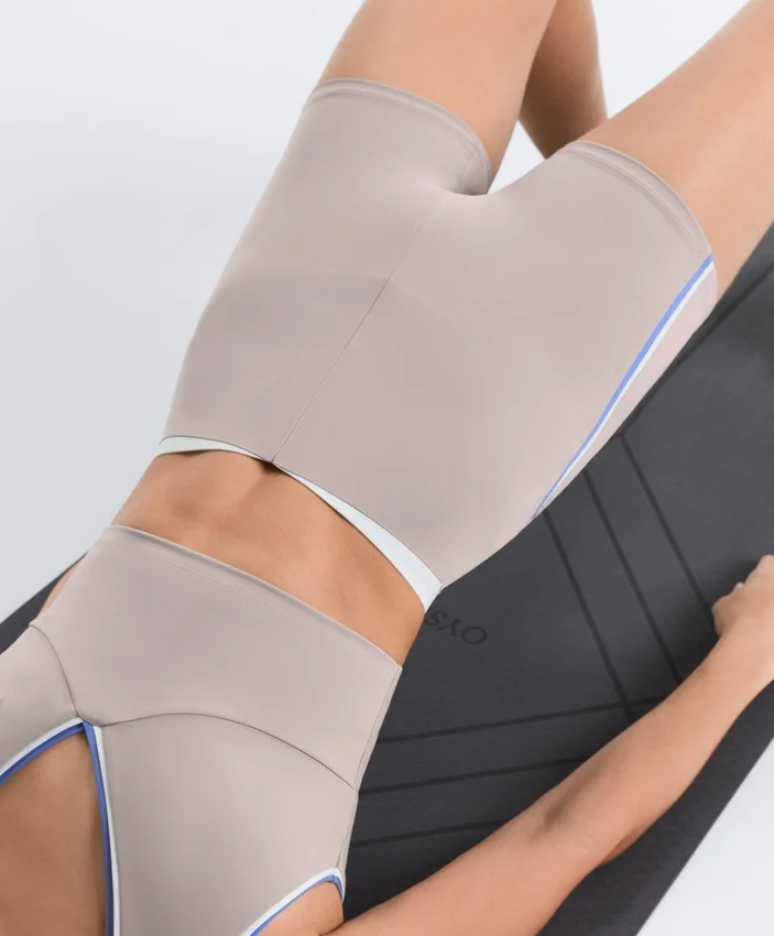 Hotpants mit hoher Taille, Compressive Wirkung, 10 cm, Kontrast Hotpants mit hoher Taille, Compressive Wirkung, 10 cm, Kontrast
