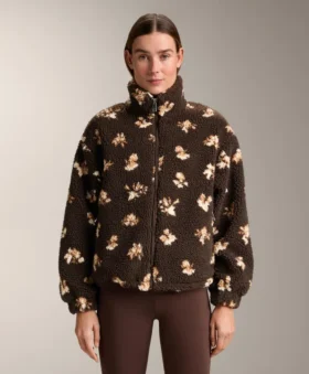 Jacke aus Kunstlammfell mit Blumenmuster