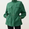 Jacke aus Lyocell und 24 % Leinen mit geraffter Taille Jacke aus Lyocell und 24 % Leinen mit geraffter Taille