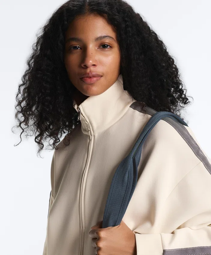 Jacke aus Piqué-Baumwolle mit Fischgrätenmuster an den Seiten Jacke aus Piqué-Baumwolle mit Fischgrätenmuster an den Seiten
