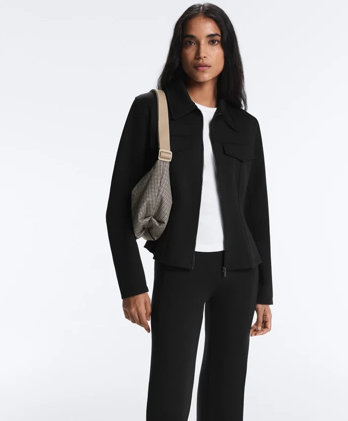 Jacke im Neopren-Look mit Schößchen und Rippbündchen Jacke im Neopren-Look mit Schößchen und Rippbündchen