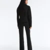 Jacke im Neopren-Look mit Schößchen und Rippbündchen Jacke im Neopren-Look mit Schößchen und Rippbündchen