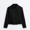 Jacke im Neopren-Look mit Schößchen und Rippbündchen Jacke im Neopren-Look mit Schößchen und Rippbündchen