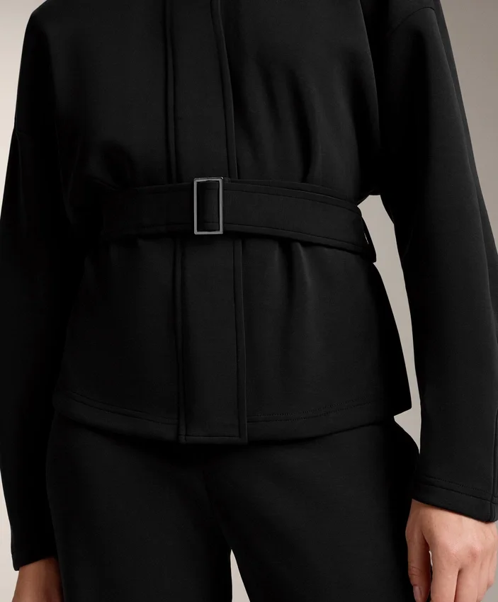 Jacke mit Gürtel aus gebürstetem Modal Jacke mit Gürtel aus gebürstetem Modal