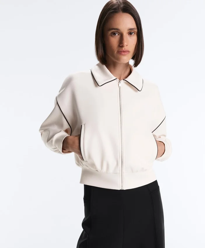 Jacke mit Paspeln im Neopren-Look Jacke mit Paspeln im Neopren-Look