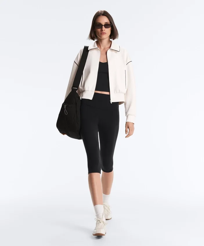 Jacke mit Paspeln im Neopren-Look Jacke mit Paspeln im Neopren-Look