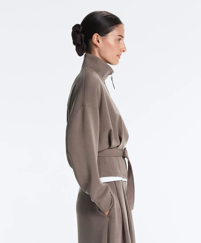 Jacke mit Soft Touch-Korsettgürtel und Modal Jacke mit Soft Touch-Korsettgürtel und Modal