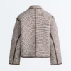 Jacke mit Stehkragen und Kontrast Jacke mit Stehkragen und Kontrast