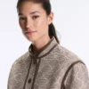 Jacke mit Stehkragen und Kontrast Jacke mit Stehkragen und Kontrast