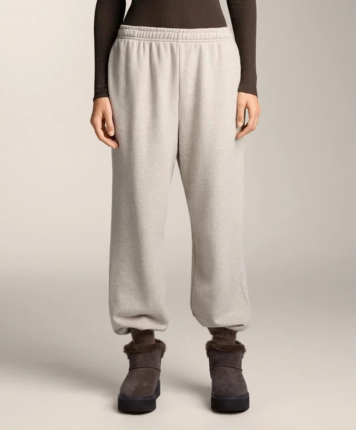 Jogginghose aus Baumwolle in lockerer Passform Jogginghose aus Baumwolle in lockerer Passform