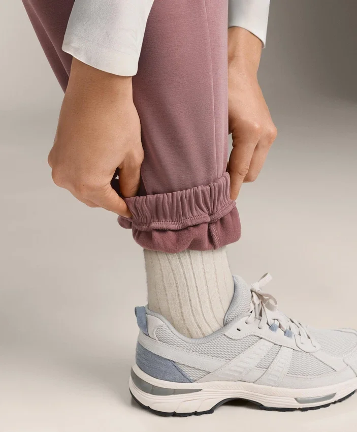 Jogginghose aus gebürstetem Modal Jogginghose aus gebürstetem Modal