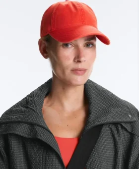 Kappe aus 100 % Baumwolle mit Washed-Effekt