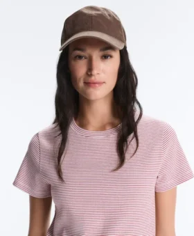 Kappe im Washed-Look aus 100 % Baumwolle mit Bindeband