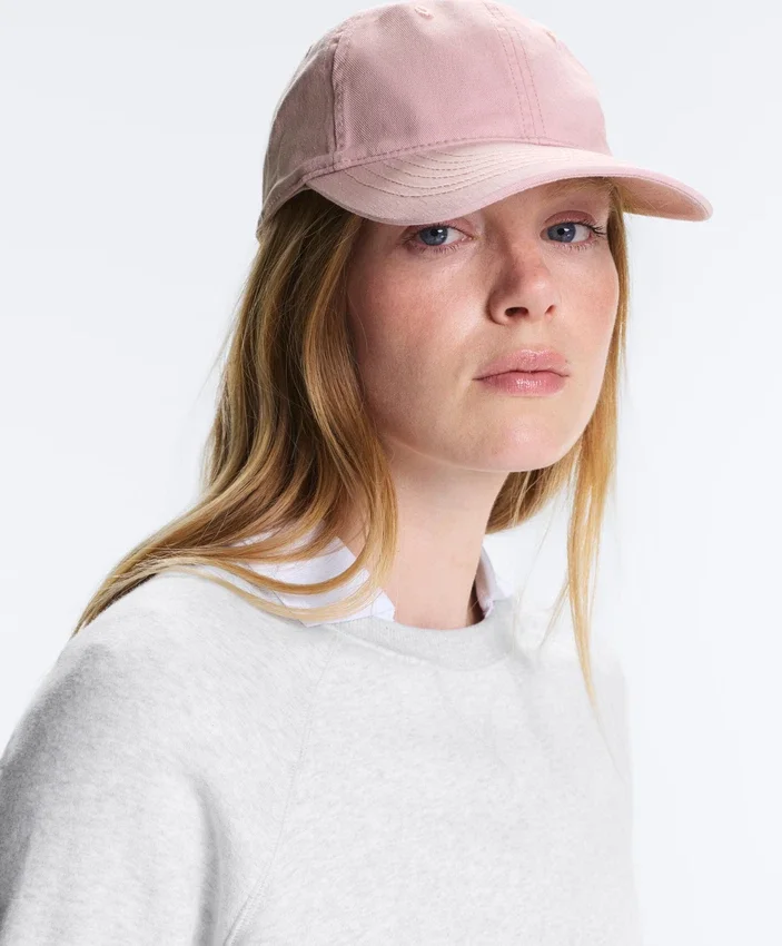 Kappe im Washed-Look aus 100 % Baumwolle mit Bindeband Kappe im Washed-Look aus 100 % Baumwolle mit Bindeband