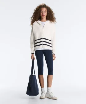Kapuzenjacke aus gewelltem Strick