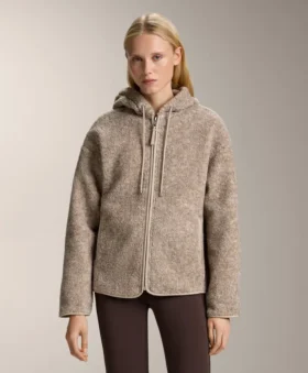Kapuzenjacke aus Lammfell