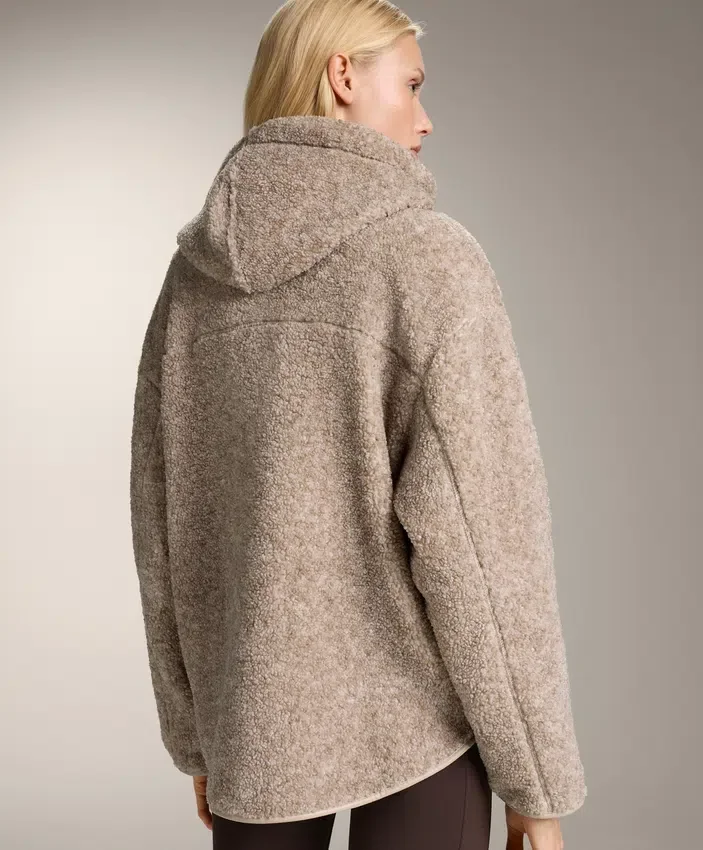 Kapuzenjacke aus Lammfell Kapuzenjacke aus Lammfell
