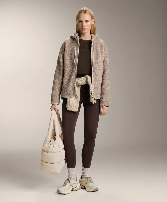 Kapuzenjacke aus Lammfell Kapuzenjacke aus Lammfell