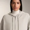 Kapuzenjacke mit Rippdetails aus gebürstetem Modal Kapuzenjacke mit Rippdetails aus gebürstetem Modal