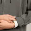 Kapuzenjacke mit Rippdetails aus gebürstetem Modal Kapuzenjacke mit Rippdetails aus gebürstetem Modal