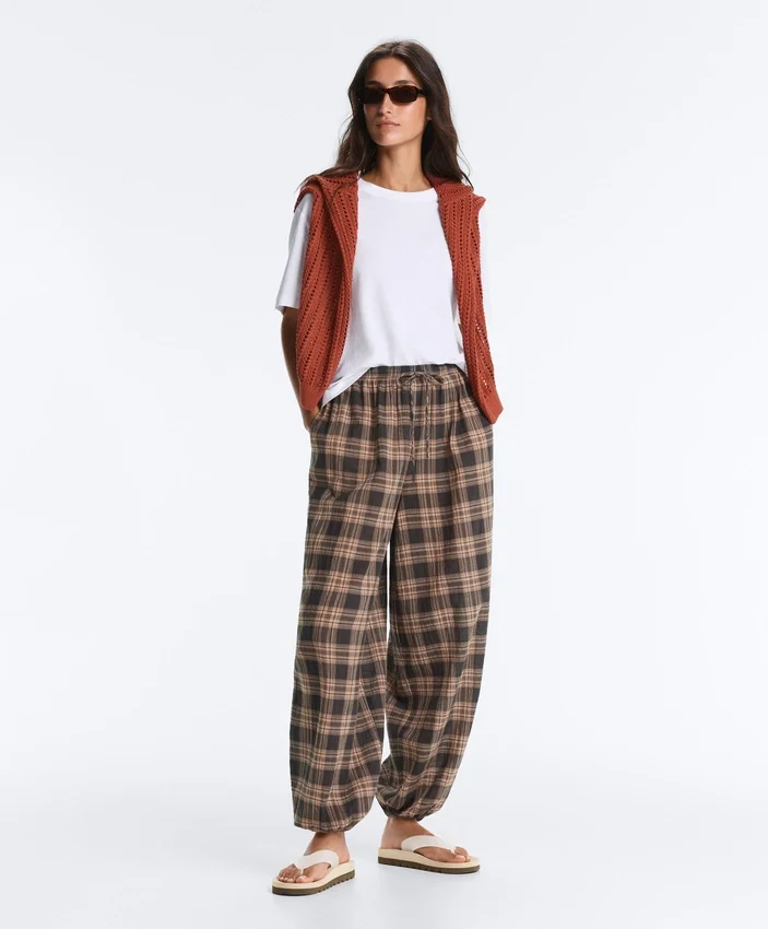 Karierte Bloomer-Hose aus Baumwollmischung Karierte Bloomer-Hose aus Baumwollmischung