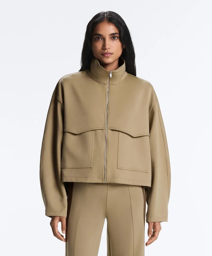 Kastenförmige Jacke im Neopren-Look Kastenförmige Jacke im Neopren-Look