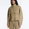 Kastenförmige Jacke im Neopren-Look Kastenförmige Jacke im Neopren-Look