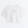 Kastenförmiges, kurzes T-Shirt aus Baumwollmischung mit Aufdruck Kastenförmiges, kurzes T-Shirt aus Baumwollmischung mit Aufdruck