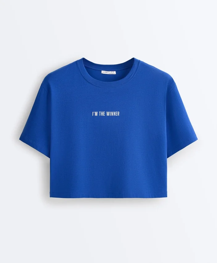 Kastenförmiges, kurzes T-Shirt aus Baumwollmischung mit Aufdruck Kastenförmiges, kurzes T-Shirt aus Baumwollmischung mit Aufdruck