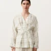 Kimono-Hemd aus einer Mischung aus Leinen und Lyocell mit Karomuster Kimono-Hemd aus einer Mischung aus Leinen und Lyocell mit Karomuster