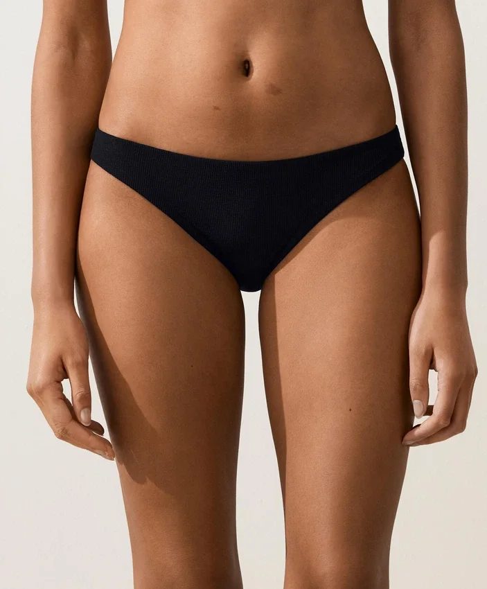 Klassische Bikini-Slips aus Piqué Klassische Bikini-Slips aus Piqué