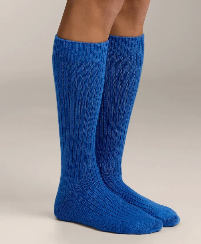 Klassische Socken 15 % Kaschmir 10 % Wolle Klassische Socken 15 % Kaschmir 10 % Wolle