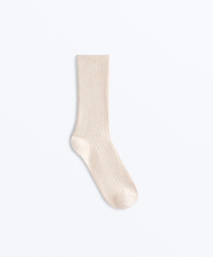 Klassische Socken 15 % Kaschmir 10 % Wolle Klassische Socken 15 % Kaschmir 10 % Wolle