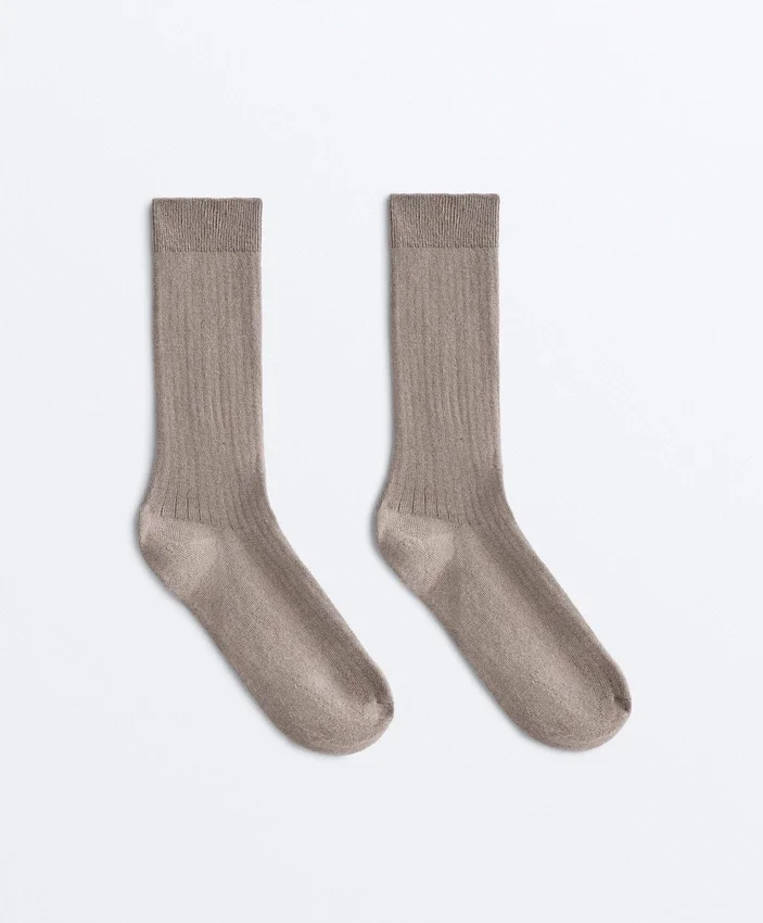 Klassische Socken aus Modal-Mischung mit 13 % Kaschmir Klassische Socken aus Modal-Mischung mit 13 % Kaschmir