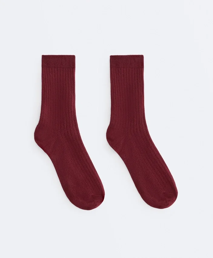Klassische Socken aus Modal-Mischung mit 13 % Kaschmir Klassische Socken aus Modal-Mischung mit 13 % Kaschmir