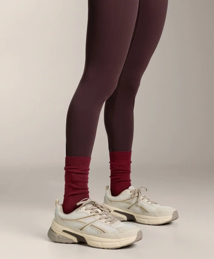 Klassische Socken aus Modal-Mischung mit 13 % Kaschmir Klassische Socken aus Modal-Mischung mit 13 % Kaschmir