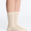 Klassische Socken aus Seidenmischung mit Rippenstruktur Klassische Socken aus Seidenmischung mit Rippenstruktur