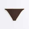 Klassischer Bikini-Slip mit Kontrastbesatz Klassischer Bikini-Slip mit Kontrastbesatz