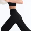 Komfortable Comfortlux-Hose mit geradem Bein und hoher Taille Komfortable Comfortlux-Hose mit geradem Bein und hoher Taille