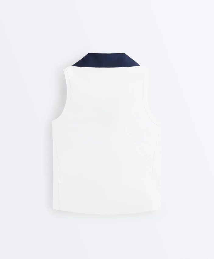 Kontrastfarbenes, ärmelloses Comfortlux-Poloshirt Kontrastfarbenes, ärmelloses Comfortlux-Poloshirt