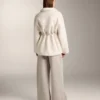 Kunstfelljacke mit verstellbarer Taille Kunstfelljacke mit verstellbarer Taille