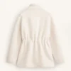 Kunstfelljacke mit verstellbarer Taille Kunstfelljacke mit verstellbarer Taille