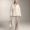Kunstfelljacke mit verstellbarer Taille Kunstfelljacke mit verstellbarer Taille