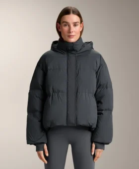 Kurze Daunenjacke aus 100 % Daunen