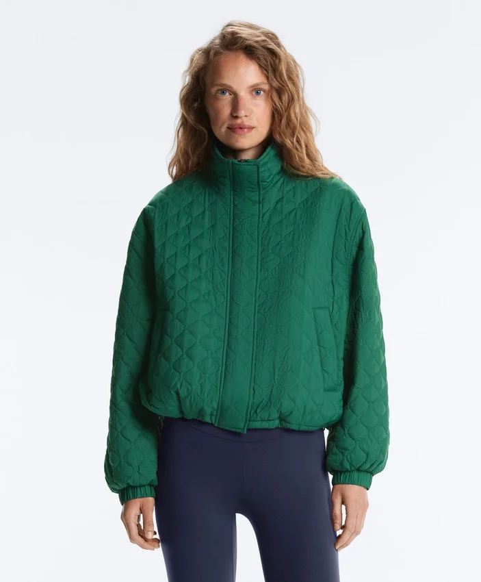 Kurze, mit Fellex®-Aerogel gefütterte Jacke Kurze, mit Fellex®-Aerogel gefütterte Jacke