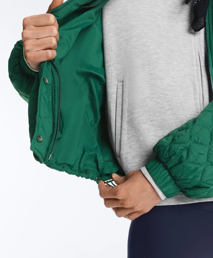 Kurze, mit Fellex®-Aerogel gefütterte Jacke Kurze, mit Fellex®-Aerogel gefütterte Jacke